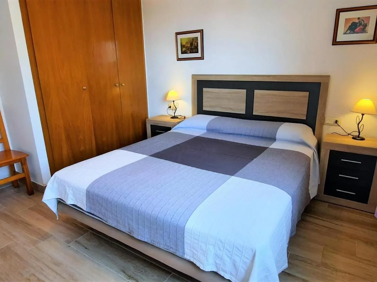 Apartmán Apartamento En Llanca Con Piscina Privada, Wifi, Aparcamiento Y Se Aceptan Mascotas - Es-170-60