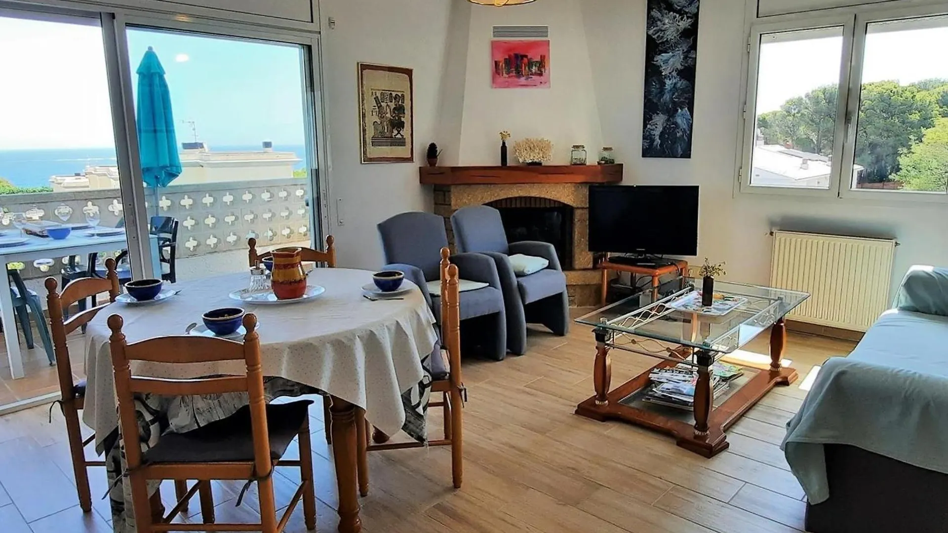 Apartamento En Llanca Con Piscina Privada, Wifi, Aparcamiento Y Se Aceptan Mascotas - Es-170-60