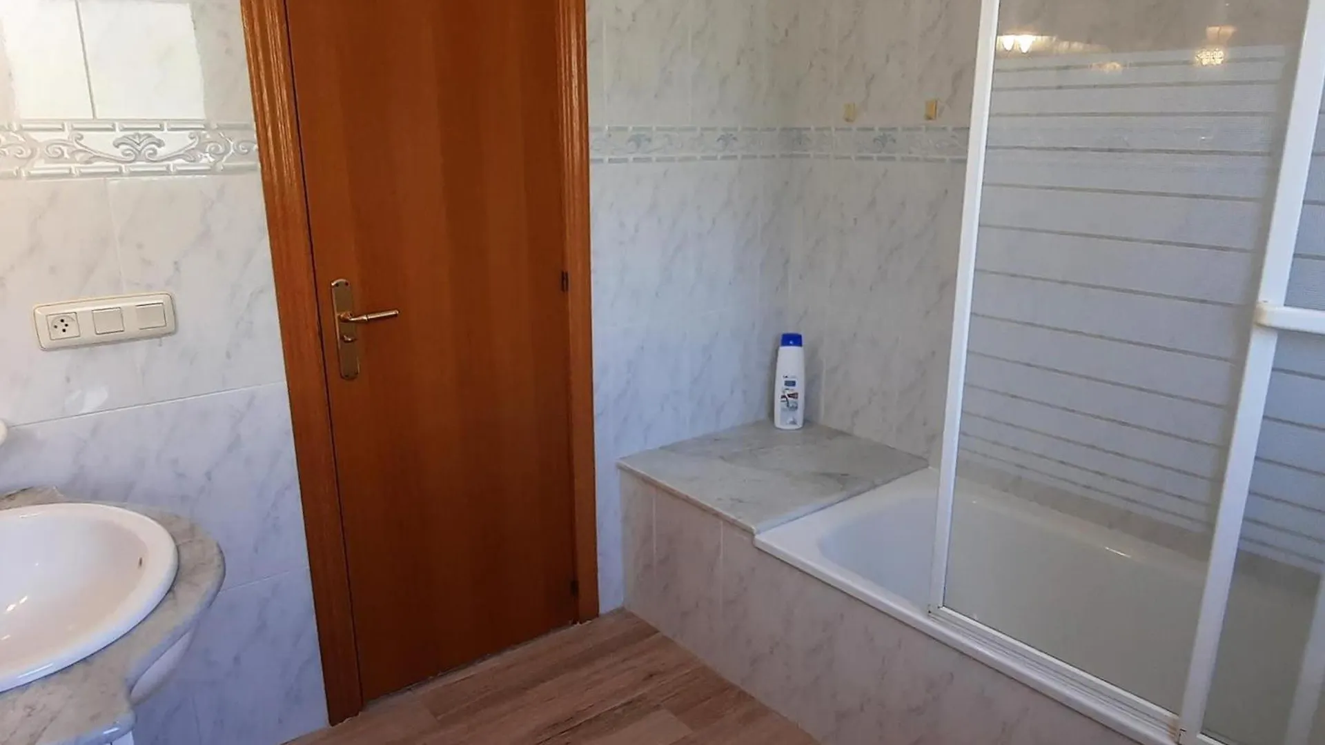 Apartmán Apartamento En Llanca Con Piscina Privada, Wifi, Aparcamiento Y Se Aceptan Mascotas - Es-170-60