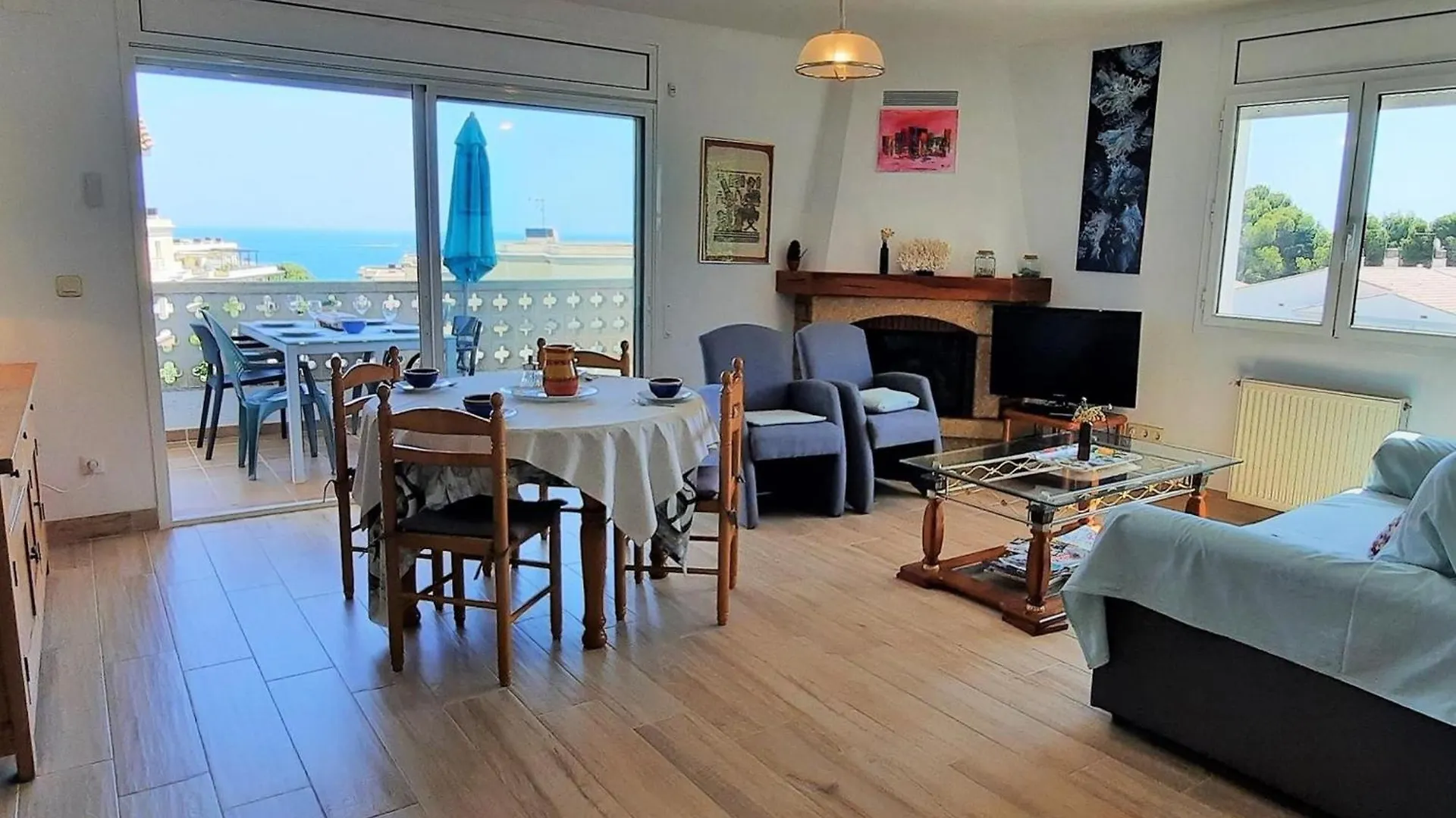 Apartamento En Llanca Con Piscina Privada, Wifi, Aparcamiento Y Se Aceptan Mascotas - Es-170-60 Apartmán