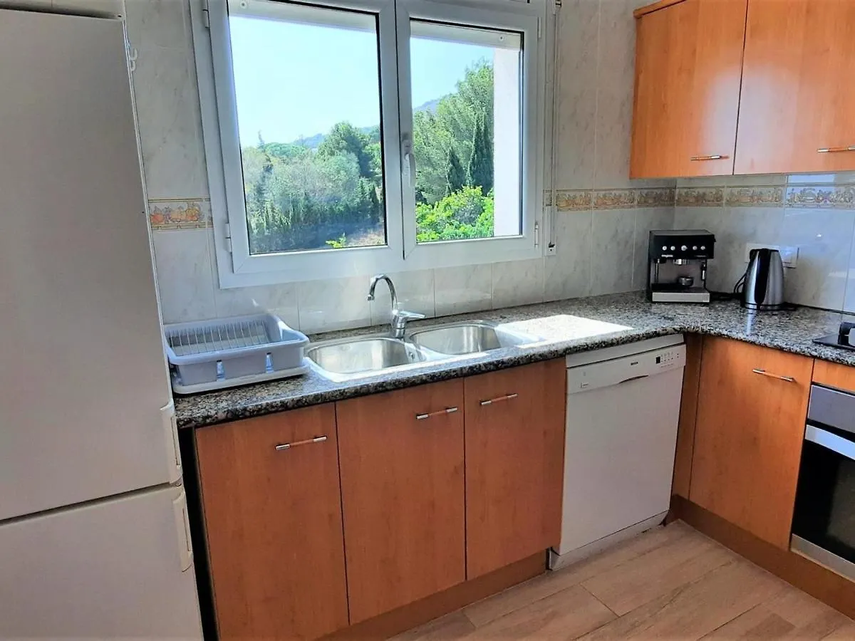 Apartamento En Llanca Con Piscina Privada, Wifi, Aparcamiento Y Se Aceptan Mascotas - Es-170-60 Apartment